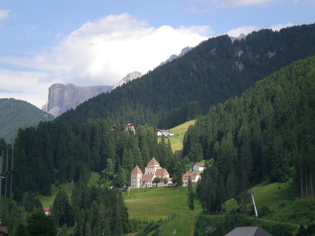 Apartments Mezdi Santa Cristina Val Gardena Exterior foto