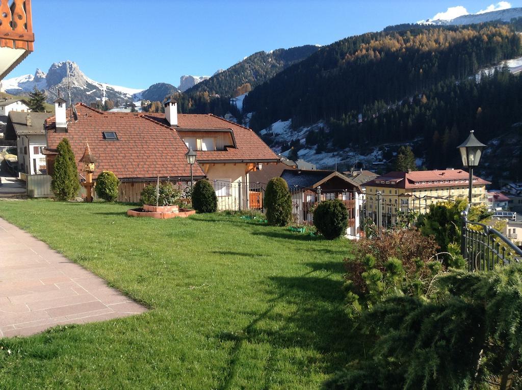 Apartments Mezdi Santa Cristina Val Gardena Exterior foto